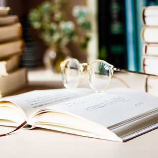 読書の秋！必見、論文の読み方！