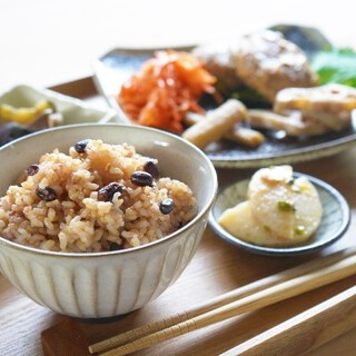 糖尿病患者さんの食事と口腔の管理について